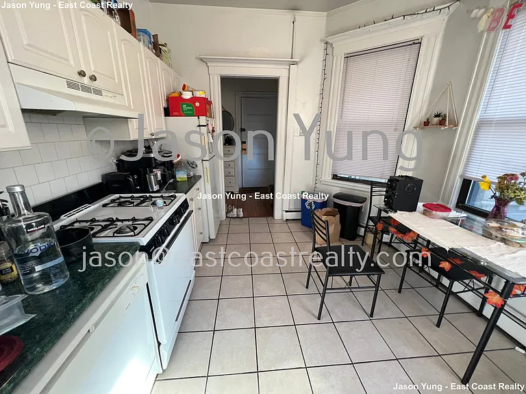72 Gardner St #E3 — Photo 5