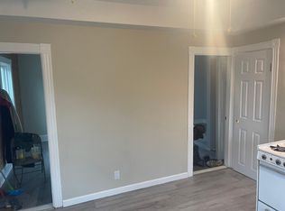 299 Lowden St #3F, Pawtucket, RI 02860