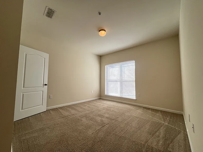 Wesley Kensington Apartments at Stonecrest — Photo 312