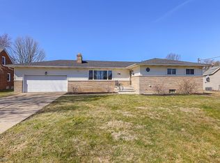 734 Abbe Rd N, Elyria, OH 44035