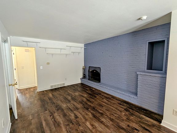 2nd image of 5091 Wardcliff Dr