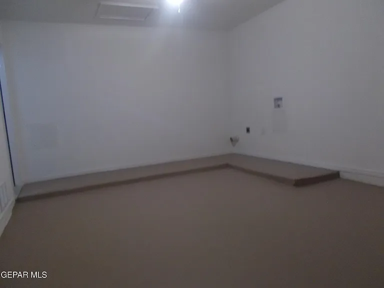 1860 Joan Francis Dr — Photo 21
