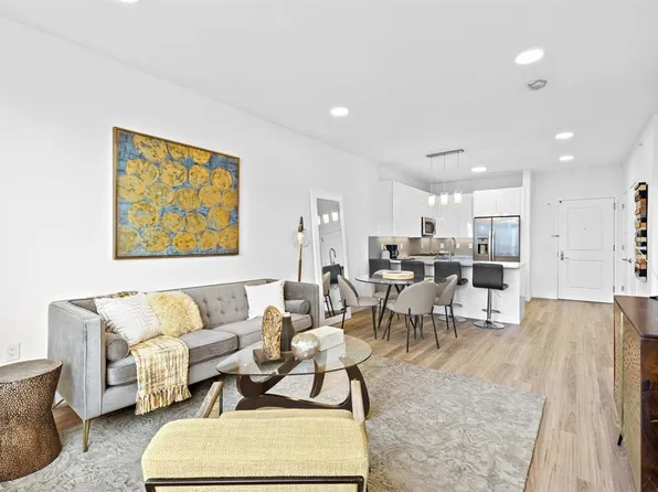 5711 John F Kennedy Boulevard image 3 of 22