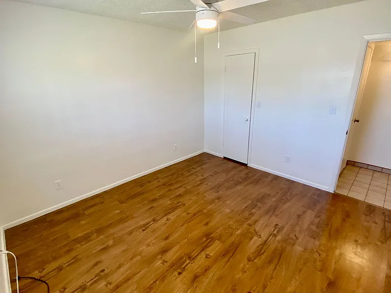 200 S Old Litchfield Rd #3 — Photo 20