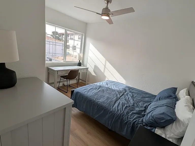 815 Isthmus Ct — Photo 13