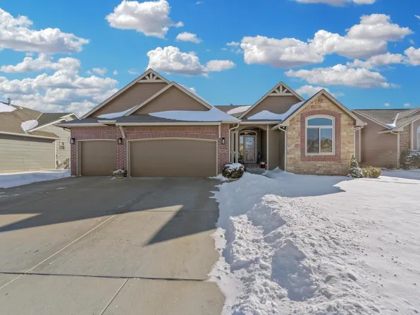 8611 W Candlewood Ct, Wichita, KS 67205