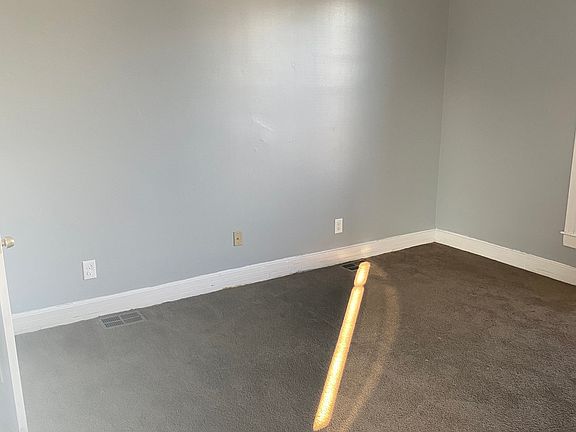 5th image of 2630 Alford Ave