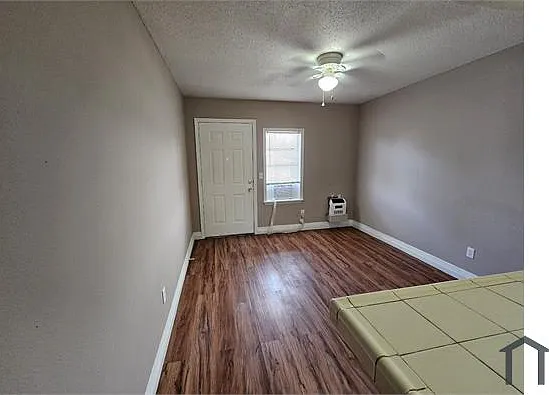 4131 NW 23rd St — Photo 5