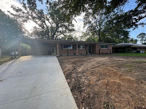 2nd image of 625 Northcrest Dr