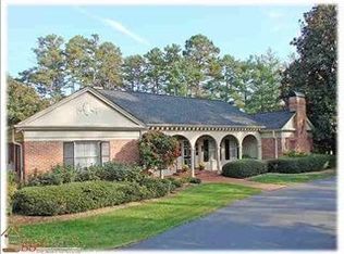 19 Hickory Ln, Greenville, SC 29617