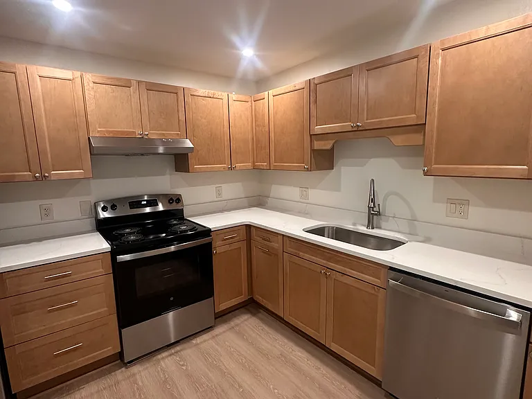 810 Wilson Cir SW #810 — Photo 11