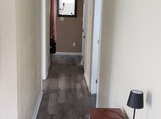 16 Dyer St, Framingham, MA 01702