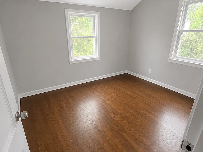 200-202 High Ridge Dr — Photo 9