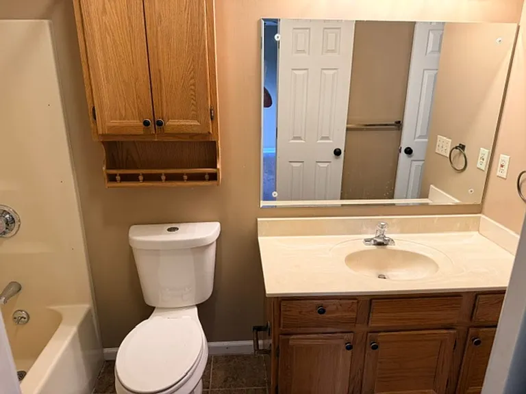 1144 N Rachaels Cir — Photo 16