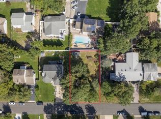 475 Coral Ln, Manahawkin, NJ 08050