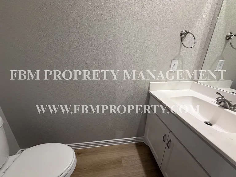 440 Restoration Rd — Photo 6