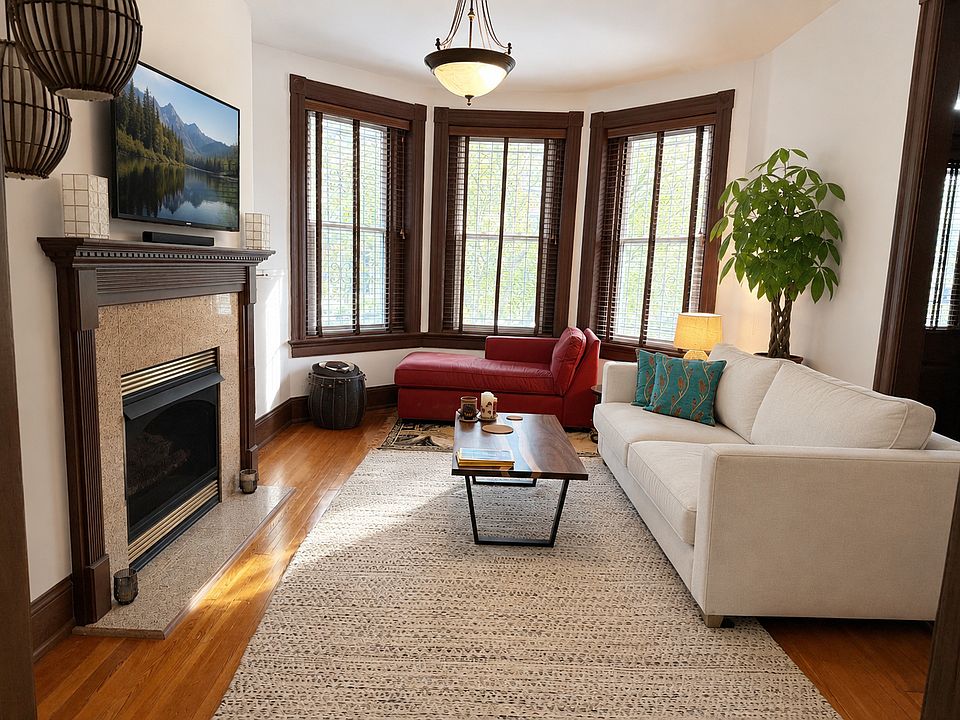 1st image of 1466 Chapin St NW