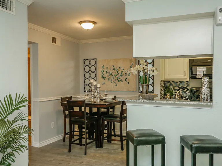 Legacy at Westchase — Photo 5