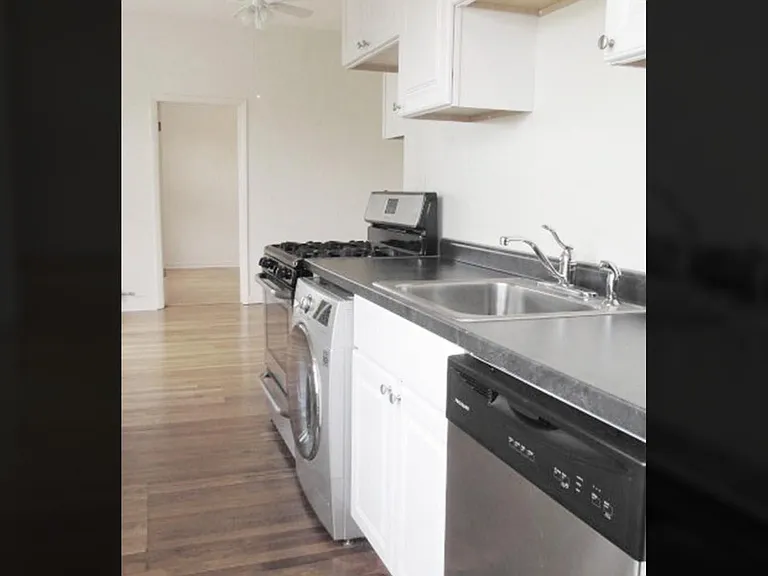 917 W Waveland Ave #A — Photo 13
