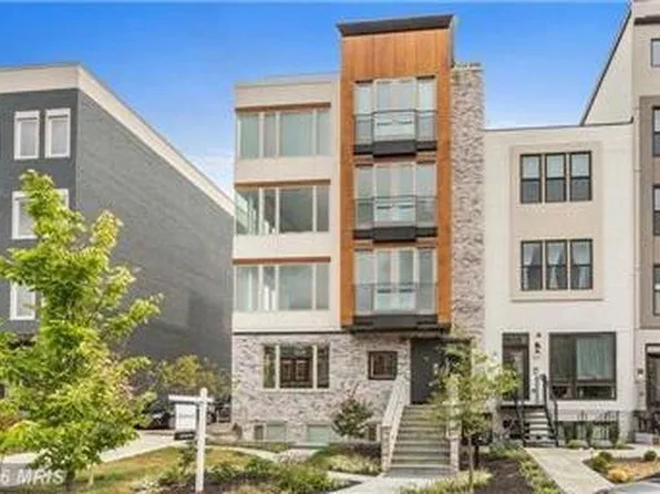 915 12th St NE #100, Washington, DC 20002