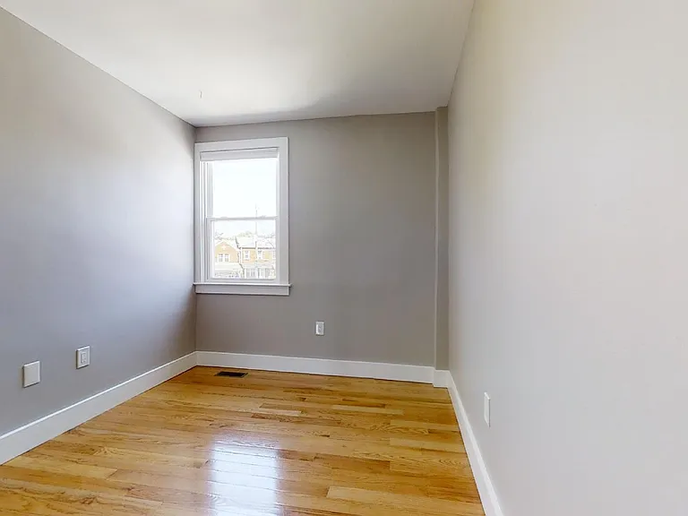 12 Hawaii Ave NE — Photo 19