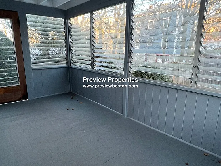 14 Caltha Rd #1P — Photo 8