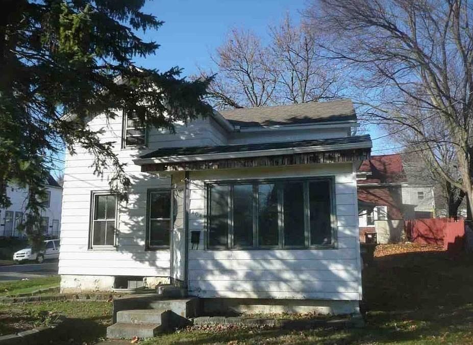 1st image of 404 N Nursery Ave