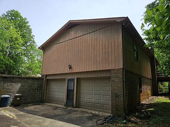 5th image of 3041 Bridgeway Dr