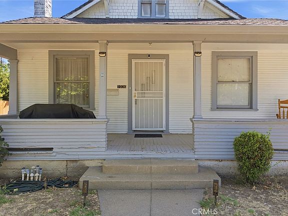 4th image of 1036 Johnson St