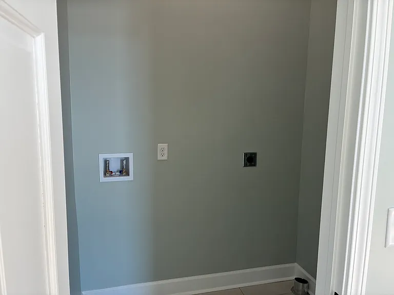 408 S East St #B — Photo 9