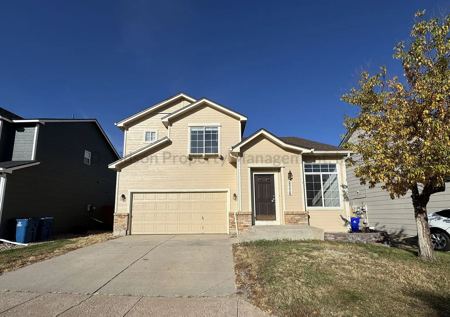 Gorgeous 4 Bedroom House Located in Briargate — Photo 1
