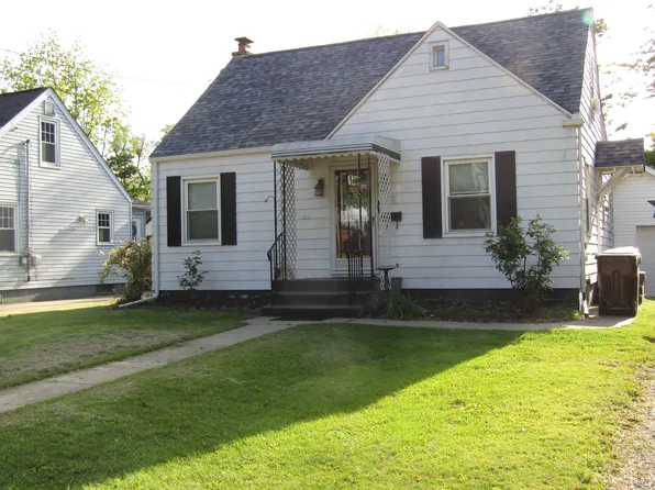 736 State St, Adrian, MI 49221