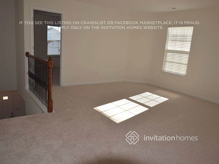 1267 Folkstone Ridge Ln — Photo 7