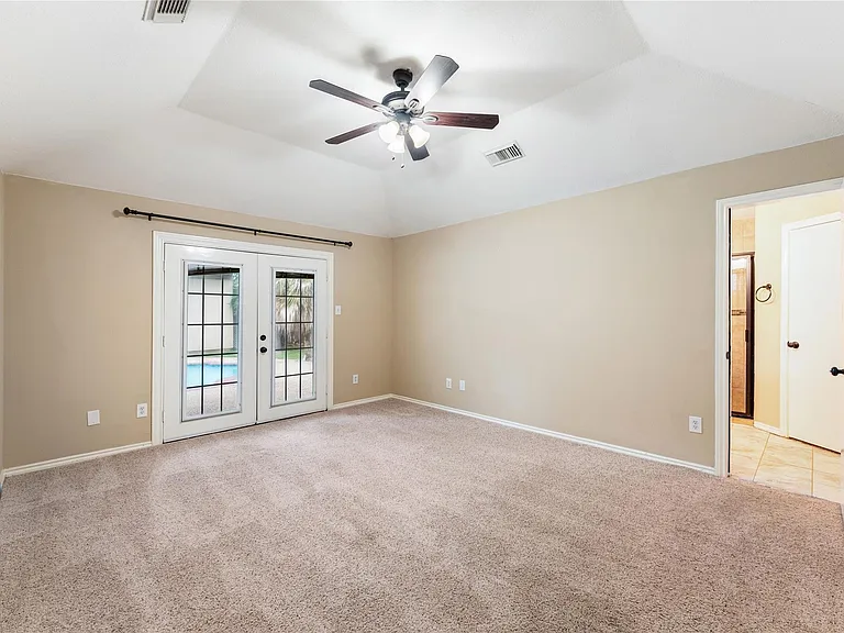 5622 Village Park Dr — Photo 19