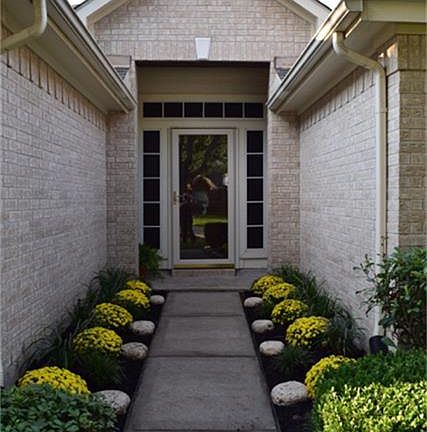 2nd image of 18014 Oakmoss Hill Ct