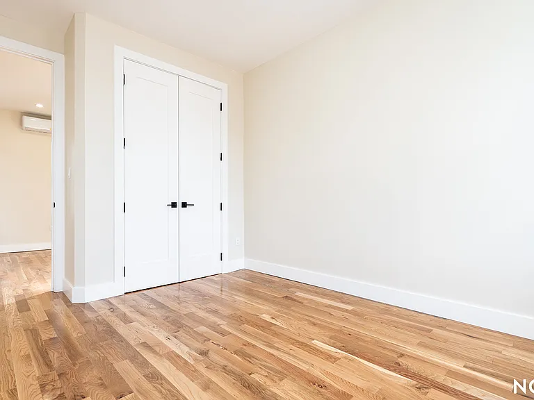 461 78th St #3R — Photo 8