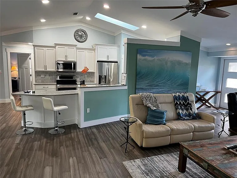 4594 Trails Dr — Photo 10