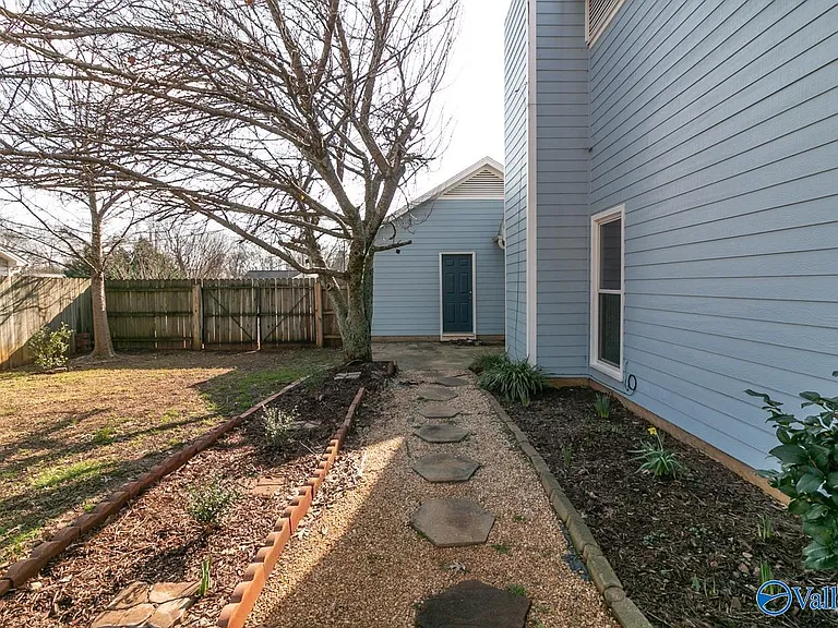 108 Brass Oak Dr — Photo 24