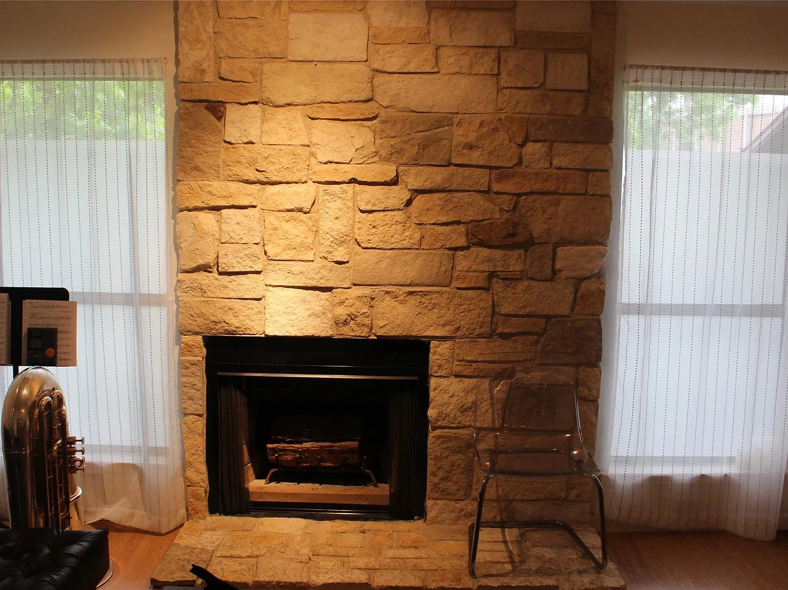 2 bed, 1.0 bath, 616 sqft, $1,595 — Photo 2