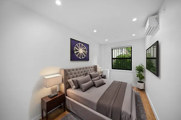 Rented by Corcoran | media 24