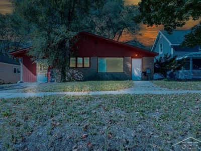 703 Maple St, Clare, MI, 48617