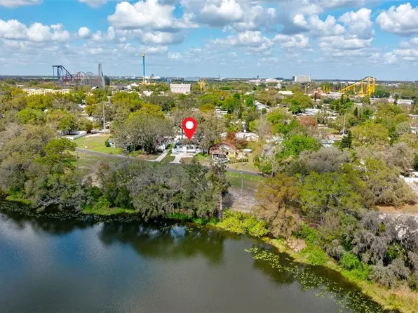 3414 Riverview Dr, Tampa, FL 33604