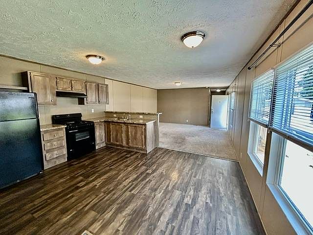 1st image of 138 Branch Hill Ct #138
