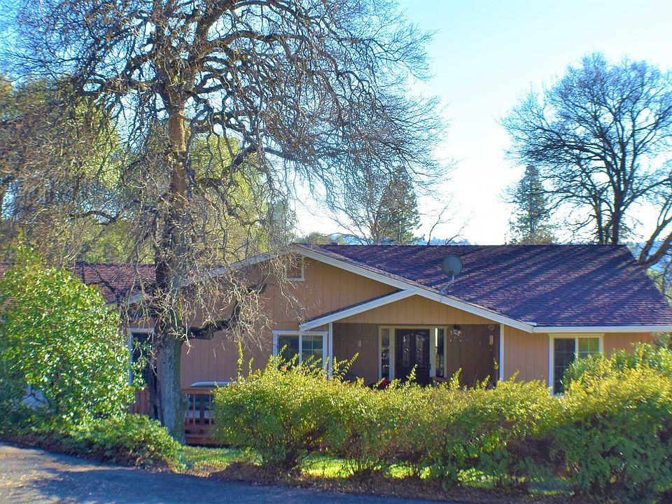 1st image of 20327 Brook Dr