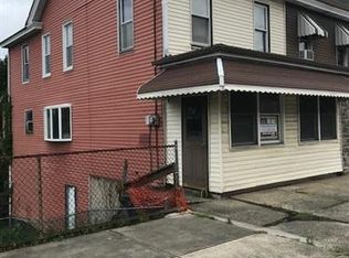 130 E Catawissa St, Nesquehoning, PA 18240
