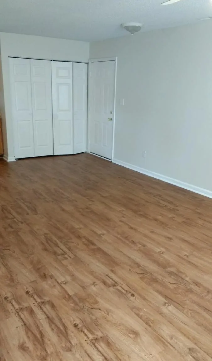 919 Baker Boulevard — Photo 3