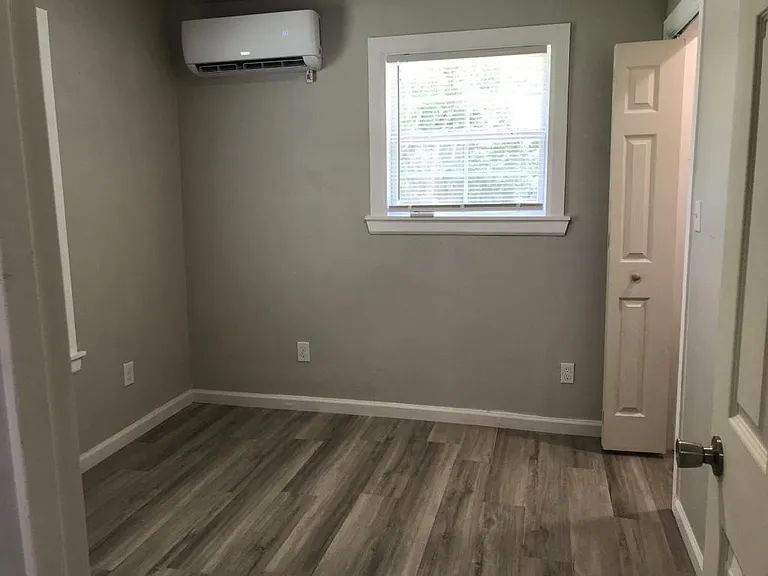 8510 Safeguard St — Photo 10