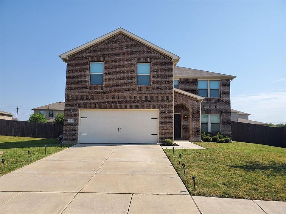 1st image of 4522 Evergreen Ln