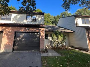184 Oak Forest Dr, Manchester, CT 06042
