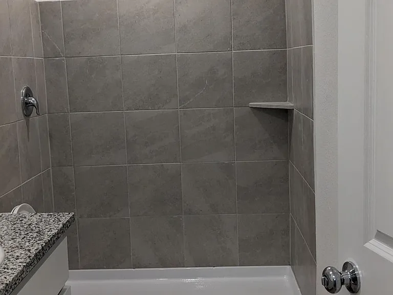 1512 Silver Oak Ln — Photo 9